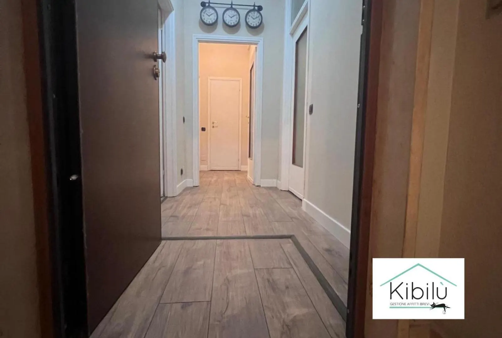 Kibilu - Elegant City-Center Apartment Near Hospitals Fast Wi-Fi Варезе 0*,  Италия